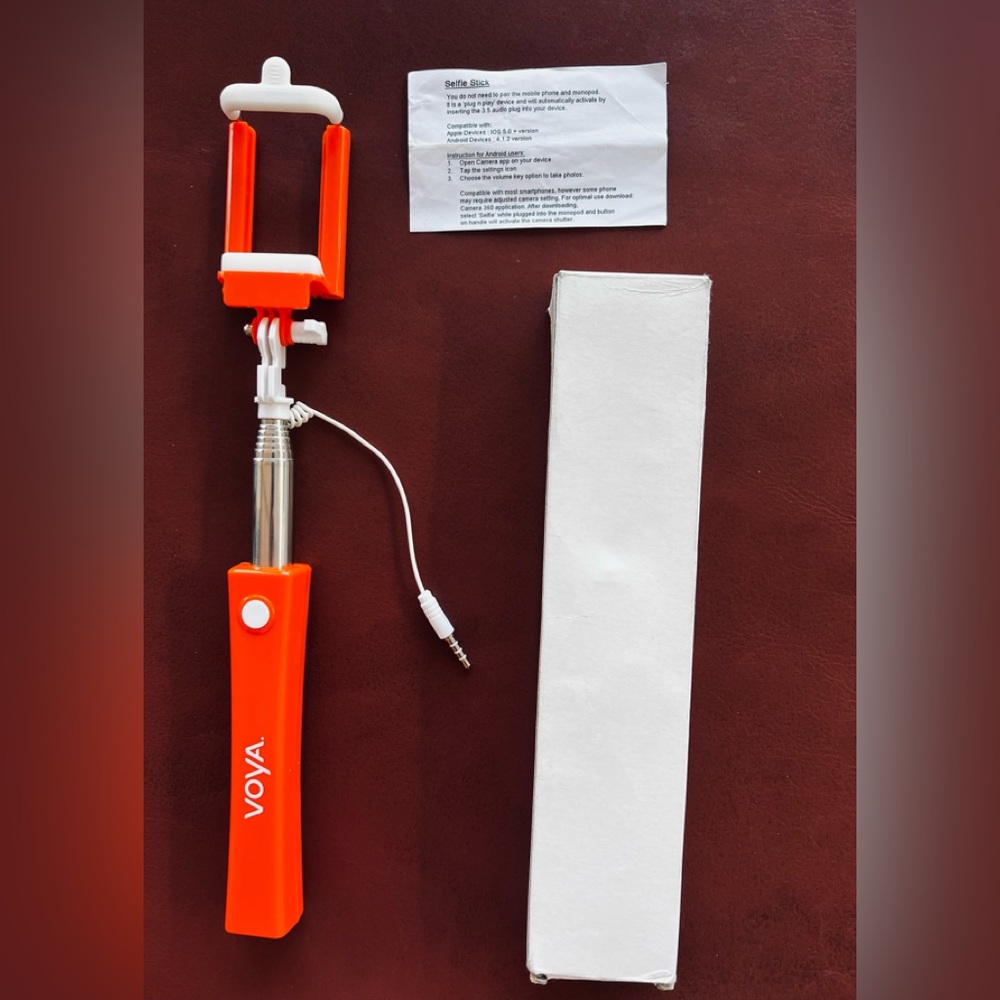Voya Selfie Stick NWOT🤗